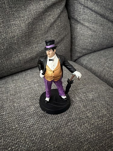 Penguin comics super hero - penguin-, dc